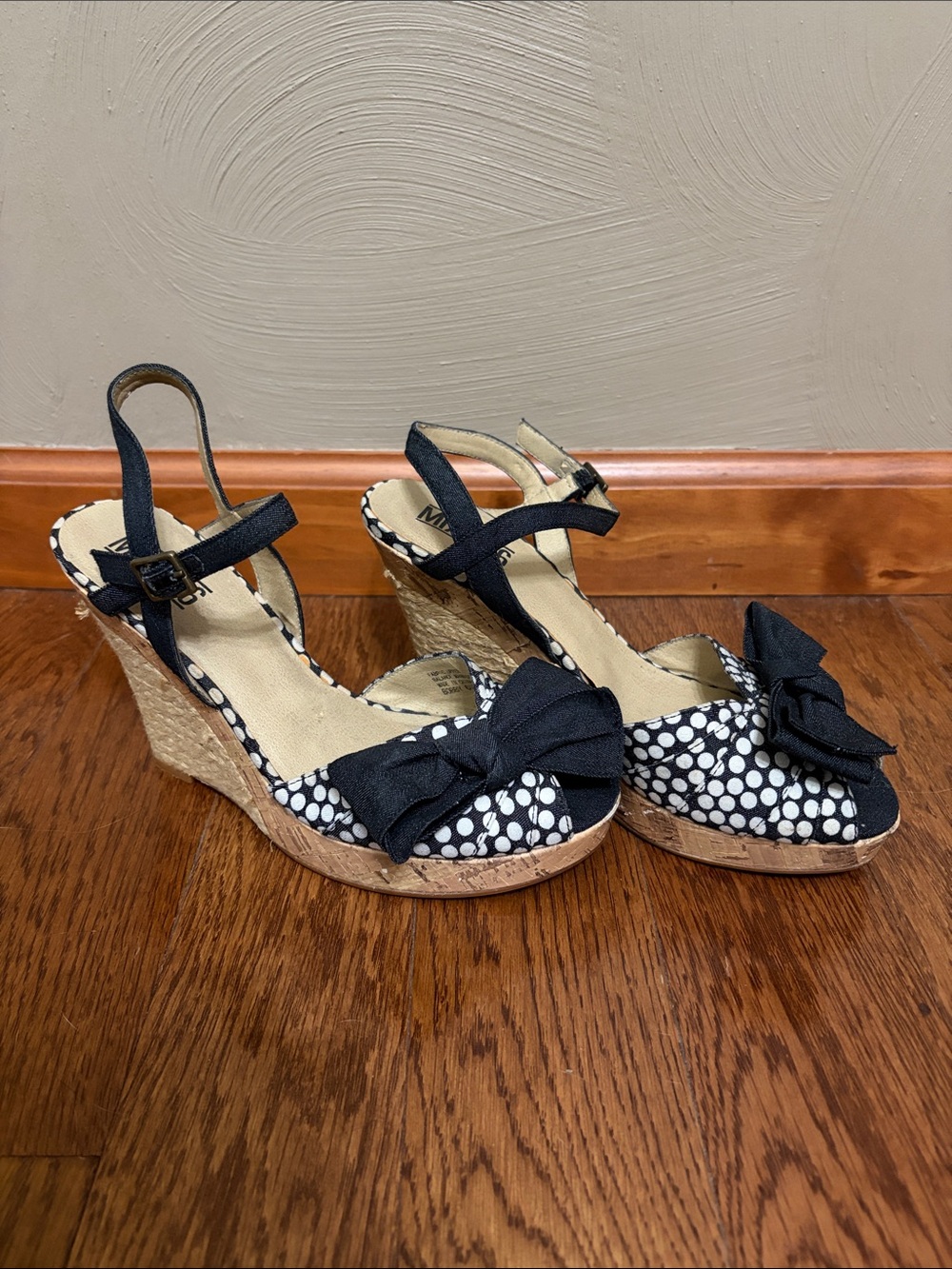 Mix No. 6 Black and White Polka Dot Bow Wedge Sandals